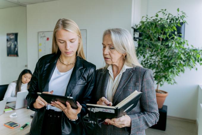 Multi generational women working together